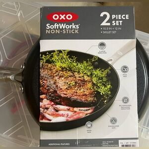 NIB OXO skillet set 10.5 and 12inches